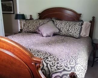 K-size cherry bed/bedding & mattress included free 