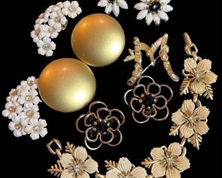 Weiss, Coro, Sarah Coventry Others