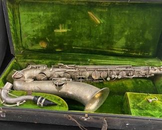 Frank Houlton Saxophone