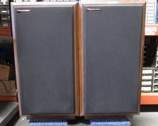 	
LOT OF 2 CERWIN VEGA AT-15 SPEAKERS TESTED AND