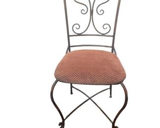 $100 - Scrolled Iron Accent Chair with Neutral Upholstery SS117-2 Description: Lovely little occasional chair! Metal scrolled base with a textural upholstered seat in a neutral amber tone. Perfect for a desk, dressing room or vanity chair.
Dimensions: 18 x 18 x 38H
Condition: Good condition
Location: Local pickup Darnestown, MD. Contact us for shipper suggestions.