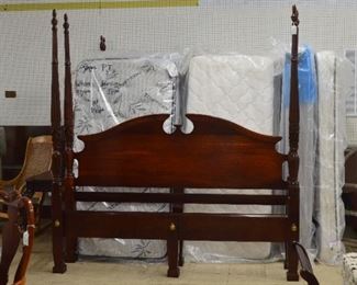 Queen Poster Bed