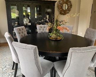 Restoration Hardware 6' dining table with 10 chairs