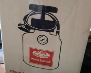 Brake and clutch power bleeder