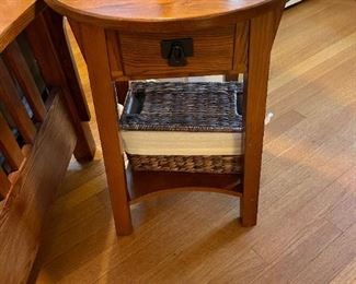 Leick Furniture Mission Style Round Side Table