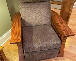 MILLWOOD Mission Style Reclining Armchair