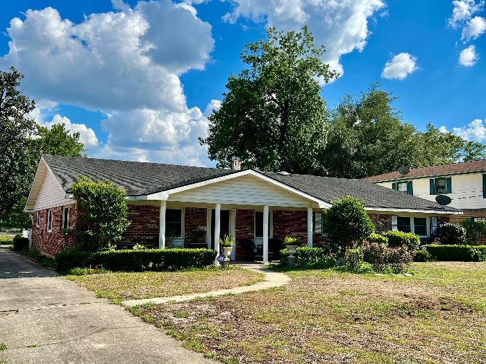 Beautiful San Mateo Riverfront Home