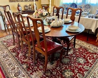 Dining Room Table with 8 Chairs 