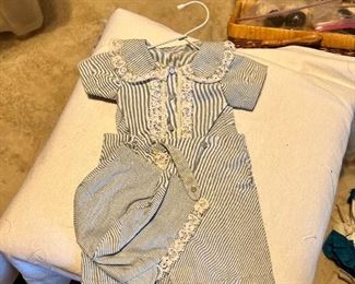 Beautiful doll clothes sets 