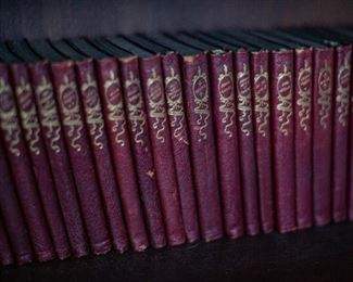 Great condition Shakespeare Ariel edition. 40+1 volumes. Includes an extremely rare 41st Glossary volume.  