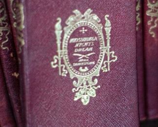 Great condition Shakespeare Ariel edition. 40+1 volumes. Includes an extremely rare 41st Glossary volume.  