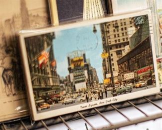 This postcard set features vintage New York land- and city-scapes. Most postcards are in standard frame sizes - ready to be added to any decor. 