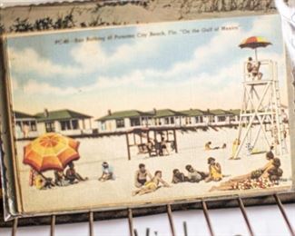 This postcard set features vintage Florida land- and city-scapes. Most postcards are in standard frame sizes - ready to be added to any decor. 