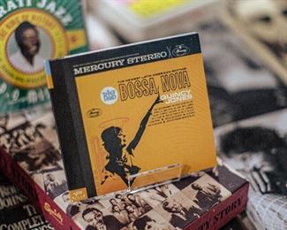 Amazing CD collection - thousands of CDs and many Box Sets. Incredibly well curated - Jazz, Classic Rock, Reggae, Blues, World Music, Folk Music, Retro Pop, Gospel, etc. The vast majority of CDs are in near mint or EX+ condition. 