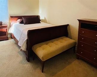 Queen size wood  sleigh bed