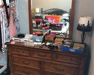 MCM dresser with mireor