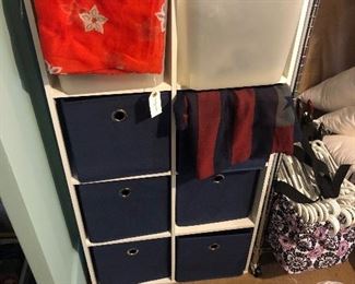 8-square Cubbie Unit with Bins