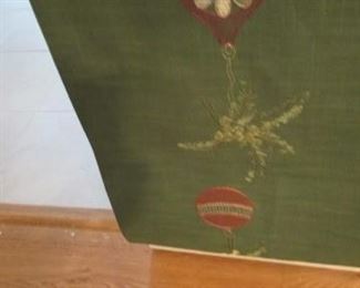 Holiday table runner
