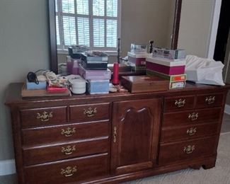 Dresser,Mirror, Queen bed master bedroom
