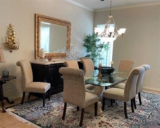 Dining Room Furniture , RUG IN PHOTO IS NOT FOR SALE