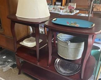 Coffee table with two end tables 