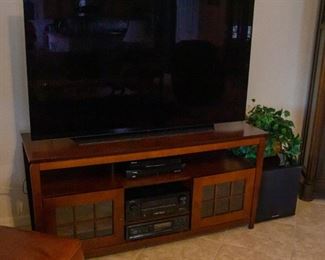 LG TV, TV stand