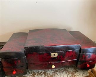 Vintage Black Red Lacquer Jewelry Musical Box 