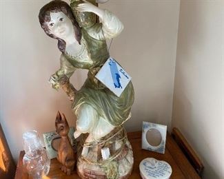 Vintage Bellisiomo Italy Figural Lamp 