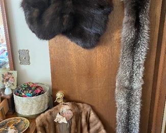 Vintage Mink Muffs, Vintage Mink Stole, Fox Wrap