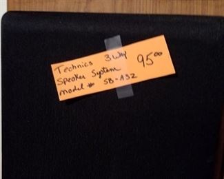 Technics 3 way speaker system model number SB-A32