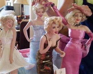 Marilyn Monroe dolls