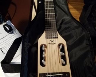 Traveling electric guitar