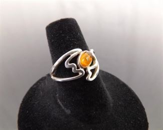 .925 Sterling Silver Amber Cabochon Ring Size 6.5
