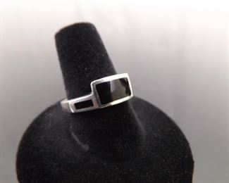 .925 Sterling Silver Black Onyx Ring Size 7.5
