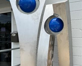 Dale Rogers “Trapped Ball” Outdoor Sculpture/Art 