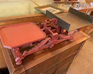 Red cast iron balance scale 