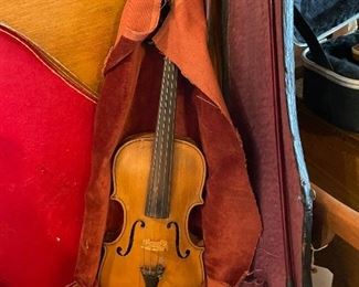 Antique Fiddle 
