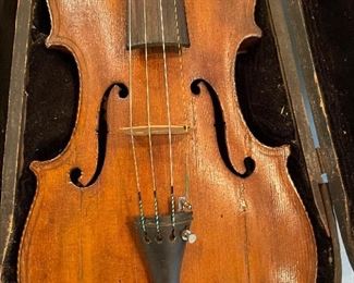 Antique Fiddle 