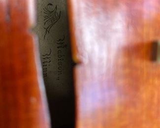 Antique Fiddle 