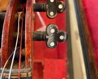 Antique fiddle violin 