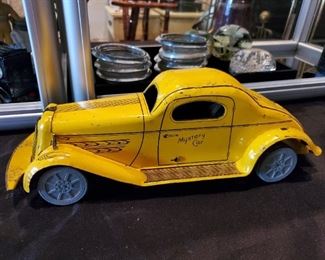 vintage Tin Toys Wyandotte Marx & Others