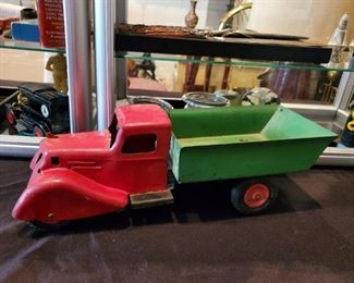 vintage Tin Toys Wyandotte Marx & Others