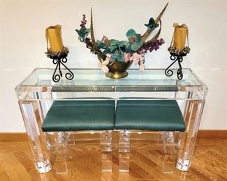 Acrylic crystal entry table and stools