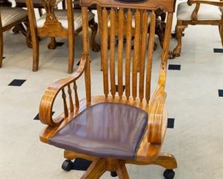 Oak/leather office chair