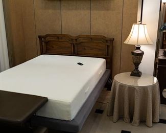 Tempur-Pedic Adjustable Bed - FULL size.  