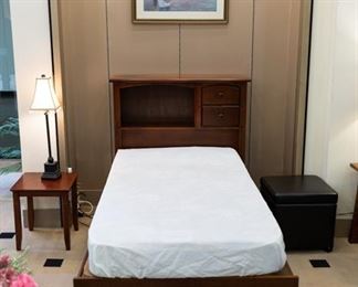 Twin Bed with storage drawers!