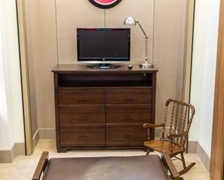 Storage bench and chest/tv stand