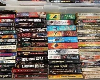 The  libary if FULL!