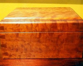 Creager And Witte Humidor, 7.25" x 14" x 11"