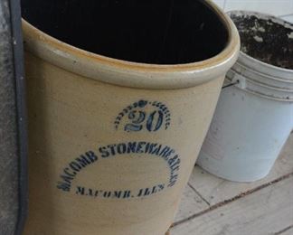 Macomb stoneware crock